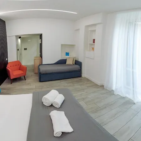 Alojamento de Acomodação e Pequeno-almoço Universita Nápoles