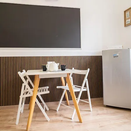 Universita 4* Nápoles