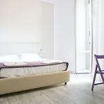 Universita Oda ve Kahvaltı 4*