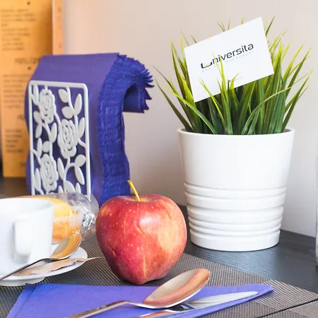 Oda ve Kahvaltı Universita