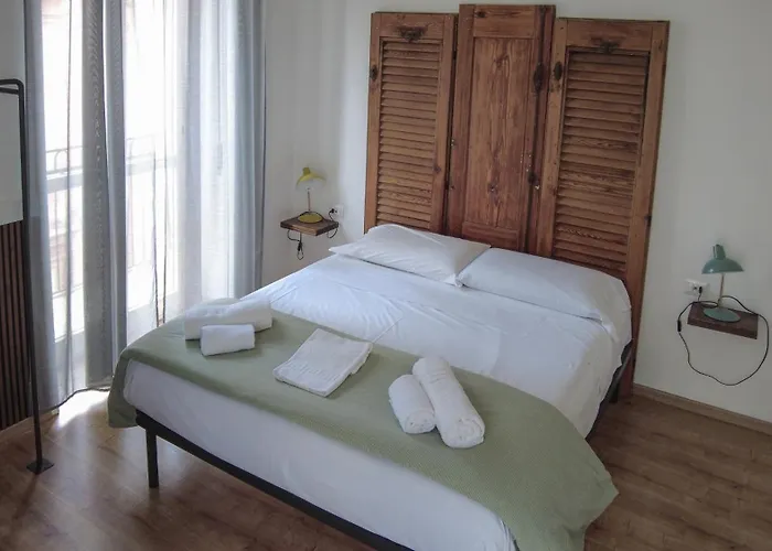 Nocleg ze śniadaniem Universita 4*