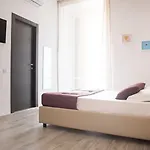 Universita 4* Neapol